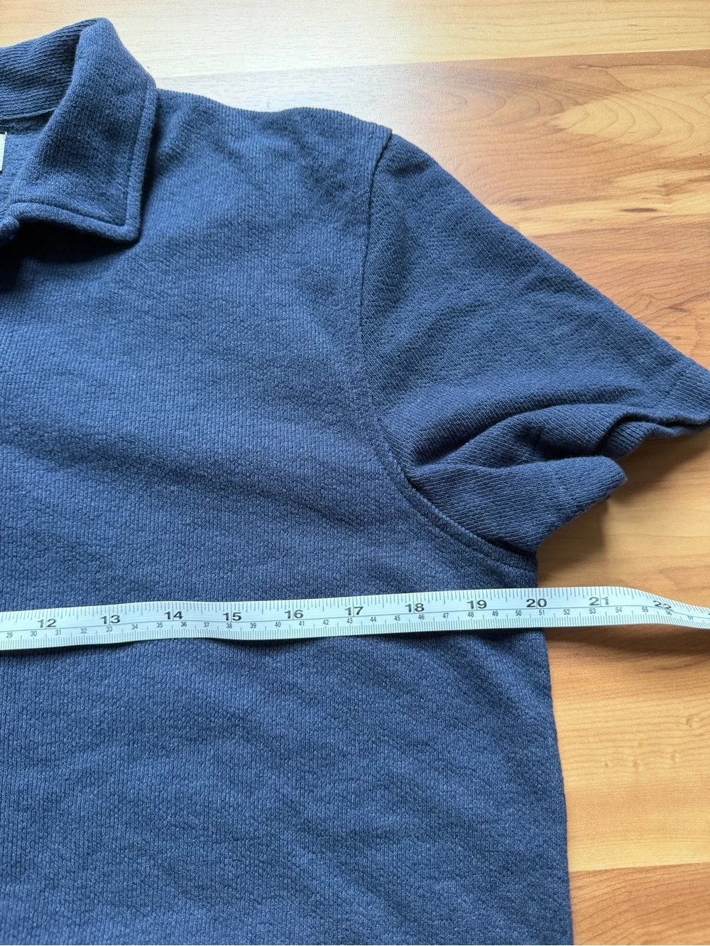 J. Crew Darkest Indigo Navy Textured camp-collar knit shirt size Medium